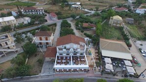 Unclassified image, 2 of 50, button - Spinos Studios (Zakynthos)