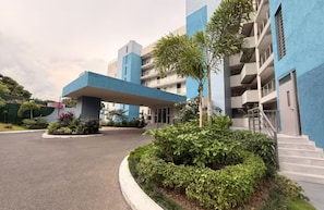 Exterior - 1BR Premium Apartments Nitram (Kingston)