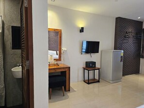 Ảnh chưa phân loại, 5 trong số 63 ảnh, nút
