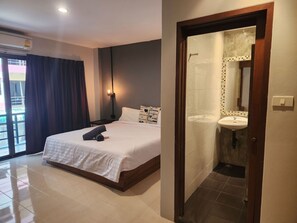 Ảnh chưa phân loại, 2 trong số 63 ảnh, nút