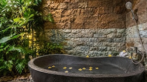 Bathroom - Segening Villa (Ubud)