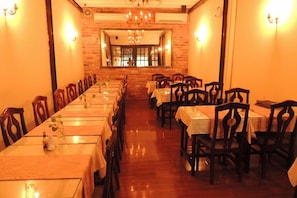 Unclassified image, 2 of 50, button - Southern Star Hotel - Sao Nam (Ho Chi Minh Municipality)