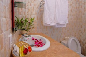 Bathroom - Tareach Angkor Villa (Siem Reap)