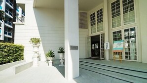 Unclassified image, 2 of 48, button - Summer Huahin Condo Pool View by Dome (Hua Hin)