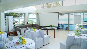 Dining - The Beach House Goa (Colva)