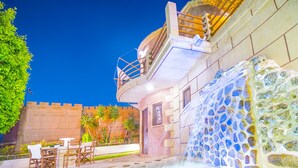 Outdoor dining - Kissamos Windmills (Kissamos)