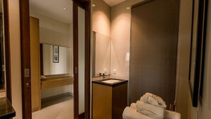 Unclassified image, 4 of 37, button - Jimbaran View Villa (Ungasan)
