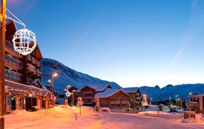 Unclassified image, 2 of 45, button - CGH Residence and Spa Le Cristal de l Alpe (Huez)