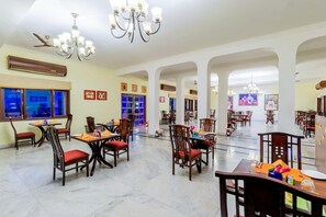 Unclassified image, 4 of 51, button - Bijolai Palace A Inde Hotel Jodhpur (Jodhpur)