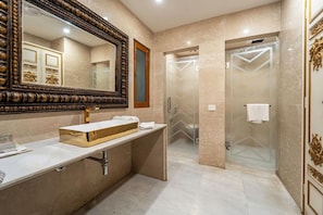 Bathroom - The Royal Retreat (Udaipur)
