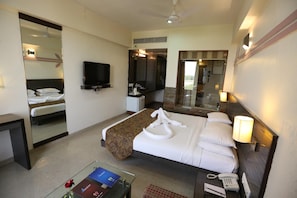 Room - Hotel Silver Cloud Ahmedabad (Ahmedabad)