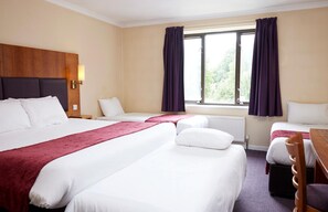 Room - Premier Inn Daventry (Northampton)