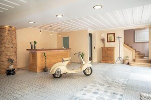 Ảnh chưa phân loại, 4 trong số 62 ảnh, nút