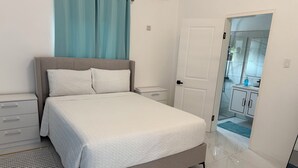 3 habitaciones, tabla de planchar con plancha y wifi gratis 