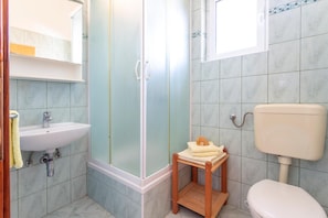 Bathroom - Marija Apartmani (Hvar)