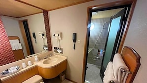 Bathroom - Jasmac Plaza Hotel (Sapporo)