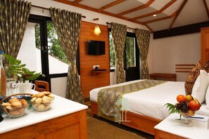 Room - The Tall Trees (Devikolam)