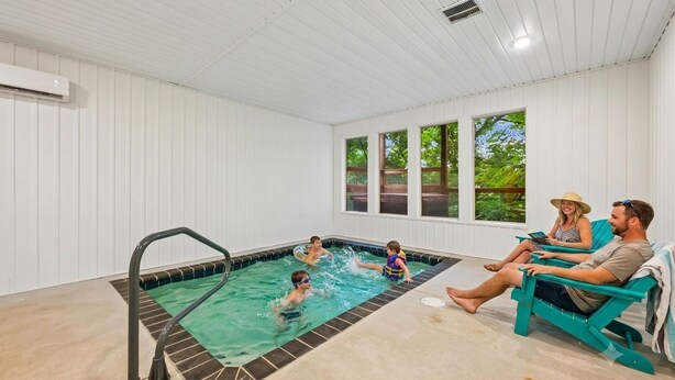 Pool - Luxury Lodge w/ Pool, Game Room & Mountain Views (Sevierville)