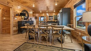 Dining - Luxury Lodge w/ Pool, Game Room & Mountain Views (Sevierville)