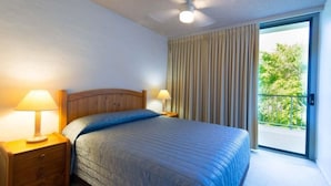 Unclassified image, 3 of 20, button - Palm Court Noosa (Sunshine Coast)
