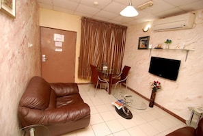 Unclassified image, 5 of 32, button - Nanet Suites (Abuja)