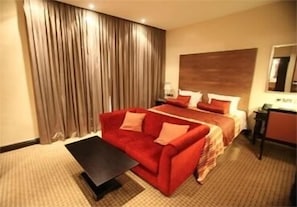 Room - Grand Towers Hotel (Abuja)