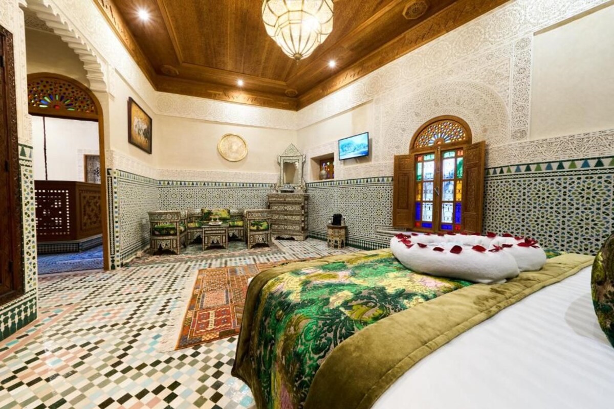 Executive Suite | In-room safe, WiFi (free)