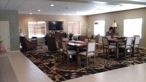 Dining - Baymont Inn & Suites Crystal City (Crystal City)