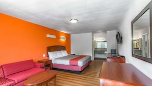Room - Motel 6 Giddings, TX (Giddings)