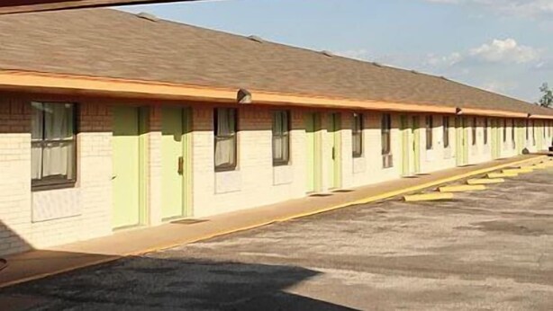 Exterior - Knights Inn Stephenville (Stephenville)