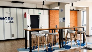 Dining - APT GRAÑA DOBLE  (Magdalena del Mar)