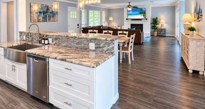 Fort Walton 3BR | Near Beach, Bases & Hospital
