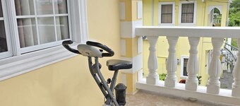 Atlantic Suites Luxury Apartments