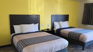 Room - El Rancho Motel (Lodi)