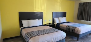 Room - El Rancho Motel (Lodi)
