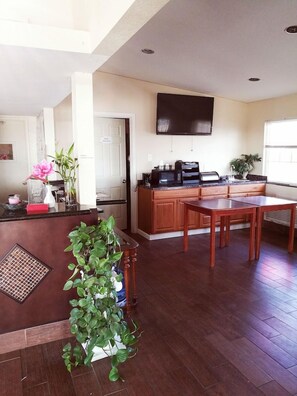 Dining - Red Roof Inn Los Banos (Los Banos)