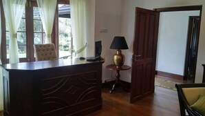 Ảnh chưa phân loại, 5 trong số 31 ảnh, nút