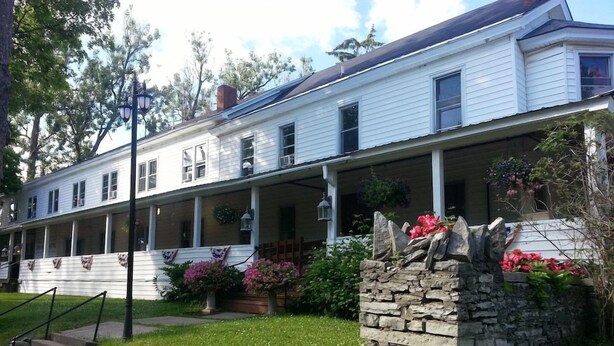 Exterior - The Lake House Townhouses (Richfield Springs)