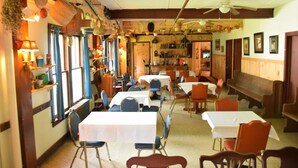 Dining - The Lake House Townhouses (Richfield Springs)