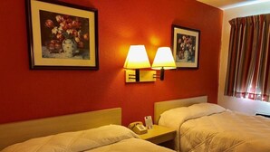 Room - Americas Best Inns Moline (Moline)