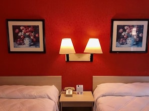 Unclassified image, 4 of 17, button - Americas Best Inns Moline (Moline)