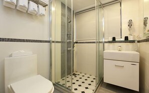 Ảnh chưa phân loại, 3 trong số 26 ảnh, nút