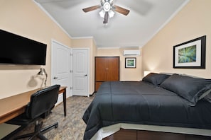 Unclassified image, 2 of 12, button - Furnished Studio Near Dow + Shintech. Full Kitchen, Laundry, Workspace (Plaquemine)