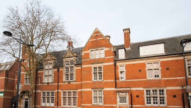 Exterior - Hamilton Grace Wessex Court Apartments (Swindon)