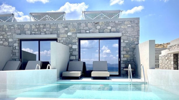 Pool - Eleia Seafront Villas (Lesvos)