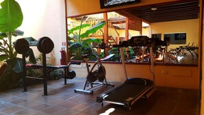 Unclassified image, 5 of 125, button - El Maltese Hotel (Granada)