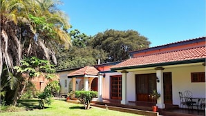 Exterior - Annies Lodge Lilongwe Area 10 (Lilongwe)