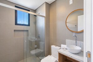 Bathroom - Comfort Well-located w/ Covered Parking Ust0208 (Urubici)