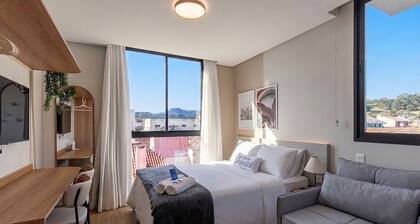 Comfort Well-located w/ Covered Parking Ust0208