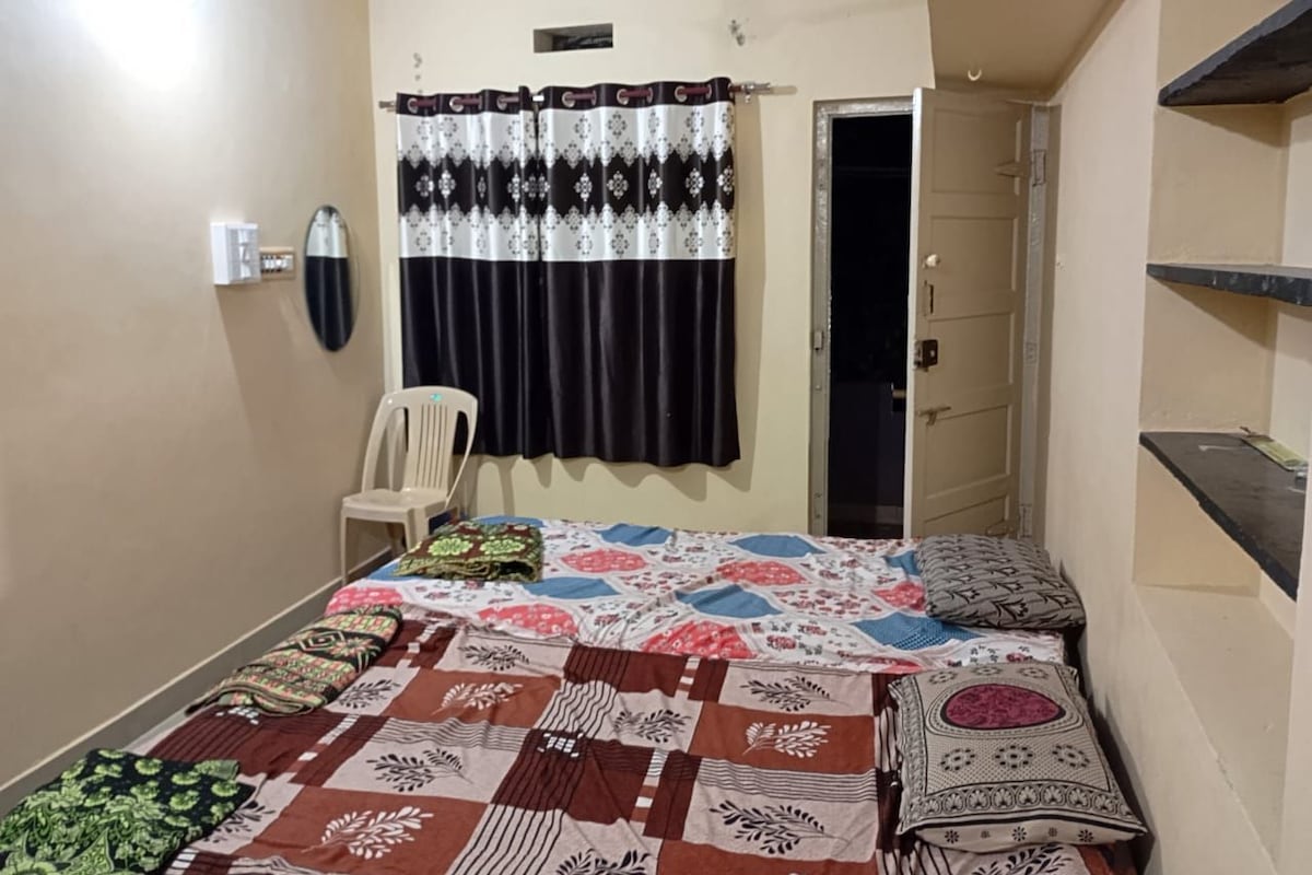 Habitación individual básica | Wifi gratis 